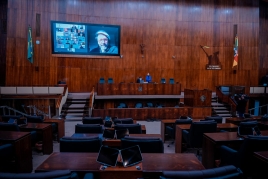 Foto do plenário da Assembleia em votação virtual